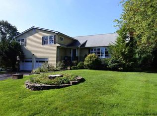 16 Dirk Ln, Kingston, NY 12401