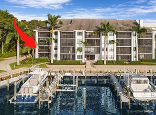 525 Bay Colony Dr N, Juno Beach, FL 33408