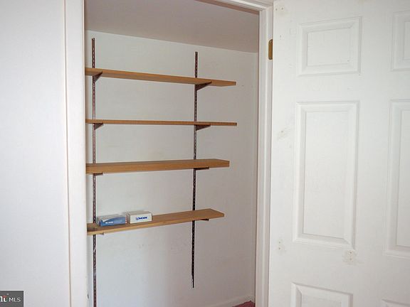 4th image of 4700 Linden Knoll Dr APT 411