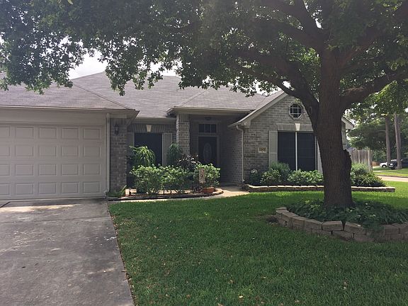 3rd image of 13902 Fair Glade Ct