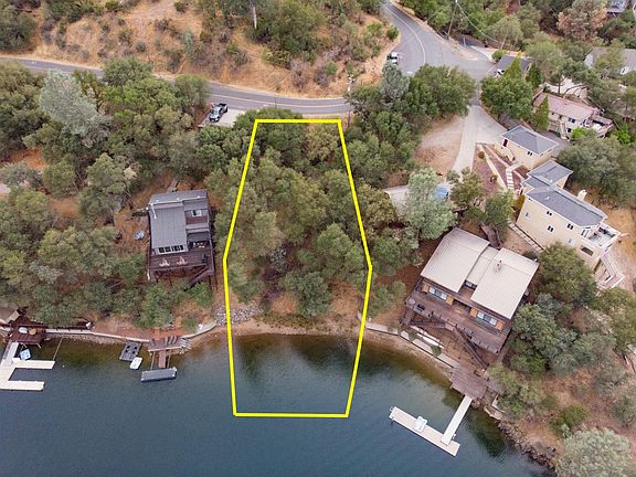 2nd image of 4839 Lakeshore Dr
