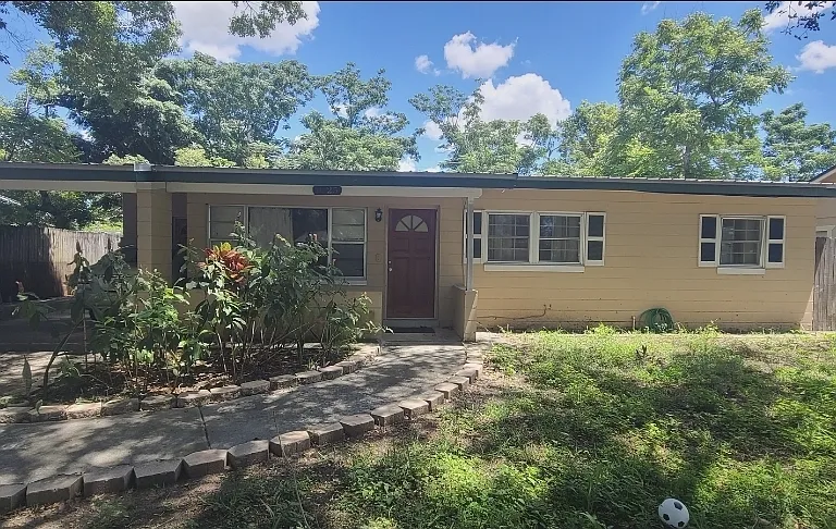 6125 Melbourne Ave — Photo 1