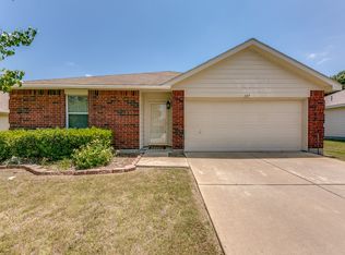 107 Sandlewood Dr, Terrell, TX 75160