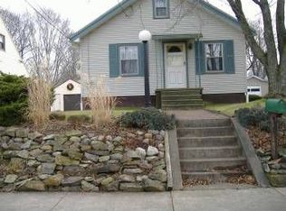 312 Wise Ave NE, North Canton, OH 44720