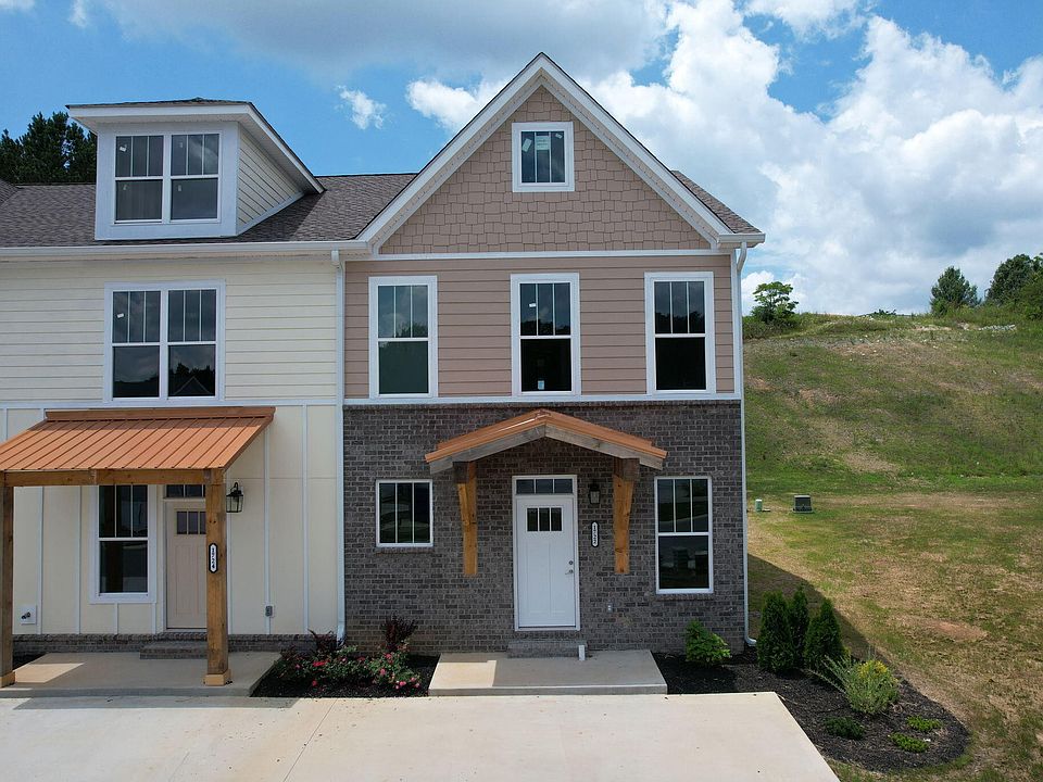 1st image of 1722 Arbor Hills Dr SE #10