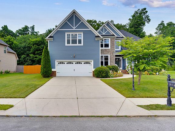 4th image of 1049 Manassas Dr Unit 264