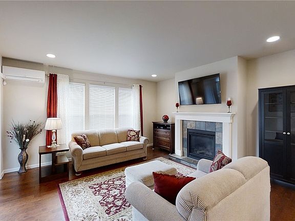 3rd image of 13810 183rd Avenue Ct E
