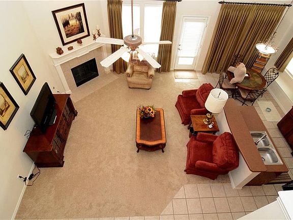 4th image of 10236 Olivia Dr