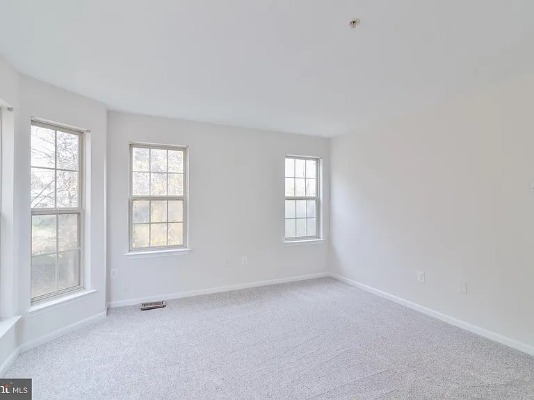 2nd Level Family Room