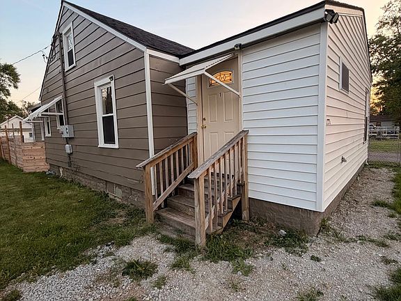 2nd image of 2239 W 28th St