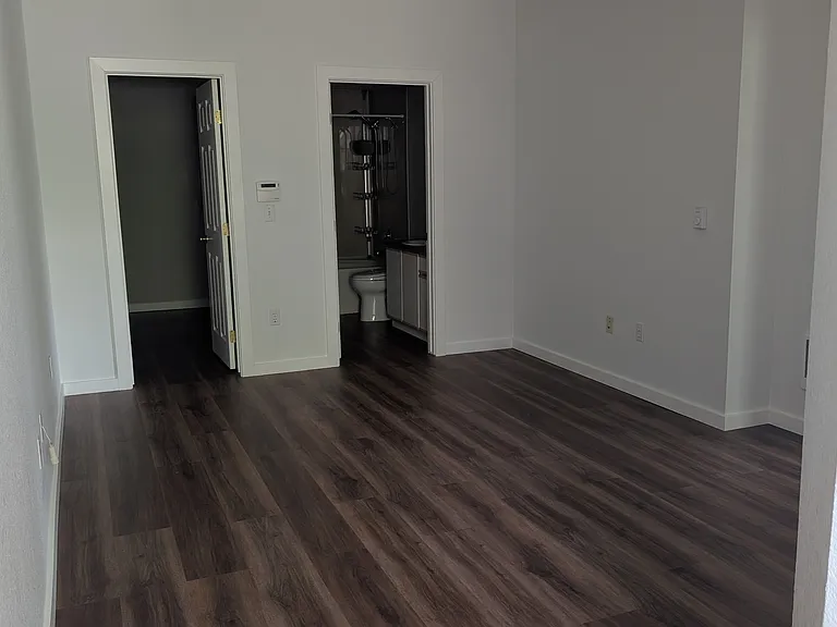 1160 NE Horizon Loop #1409 — Photo 24