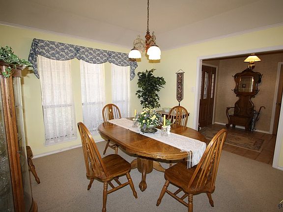 4th image of 3707 Lake Vista Cir