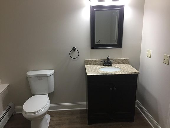 1st floor half bathroom