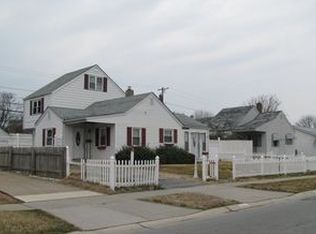 9 University Ave, New Castle, DE 19720