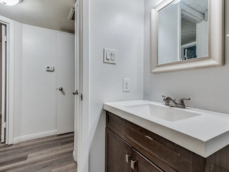 428 N Dallas Ave #7 — Photo 21