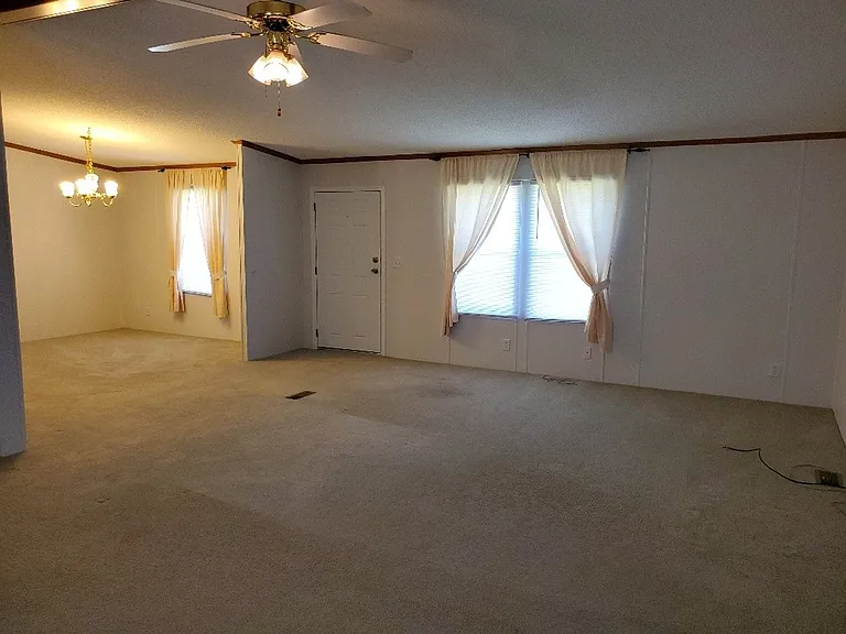 1114 Northside Rd #8 — Photo 3