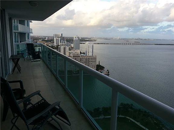 5th image of 1800 N Bayshore Dr APT 3009