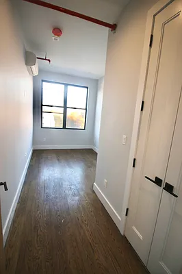 Rented by Delmark Realty LLC | media 35