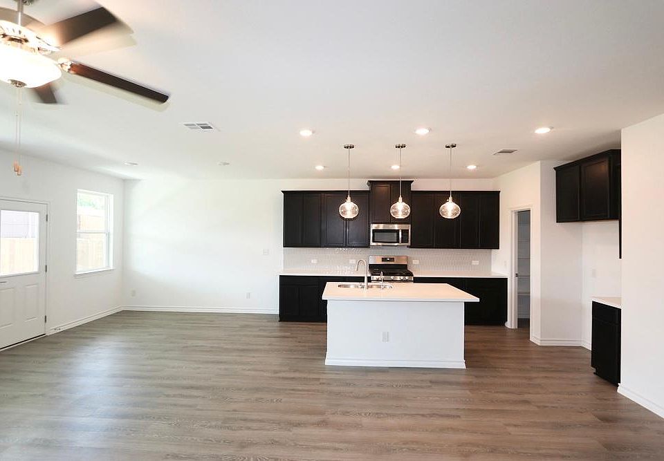 Open Concept Kitchen, dining area and living room.