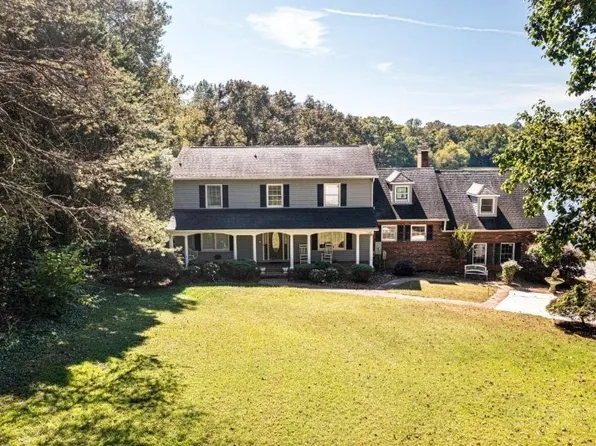10 Riverview Circle, Granite Falls, NC 28630