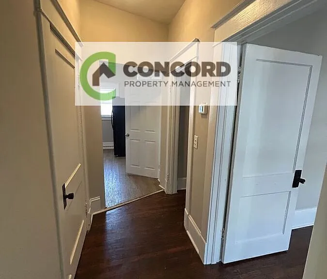 809 Dillard St — Photo 12