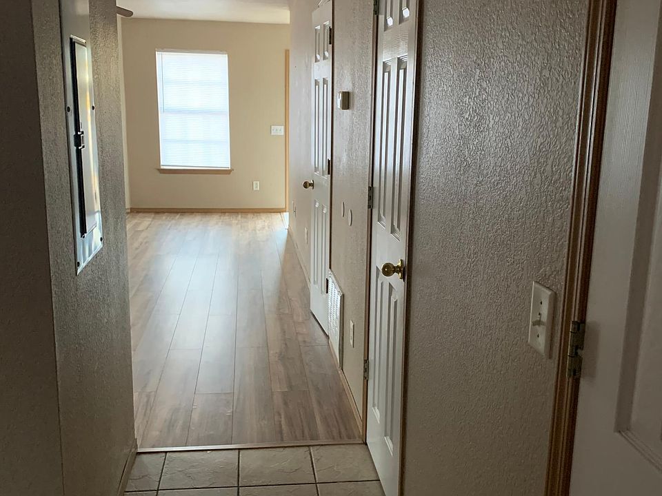 2nd image of 773 S Rose Ave