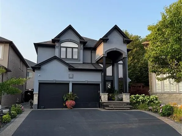11 Donatello Ct, Hamilton, ON L9B 0C2