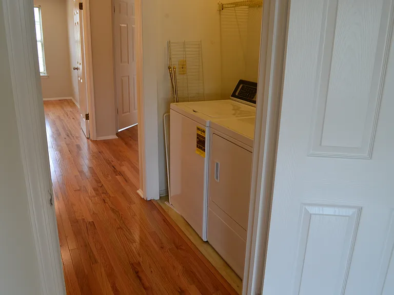 162 Salem Rd — Photo 23