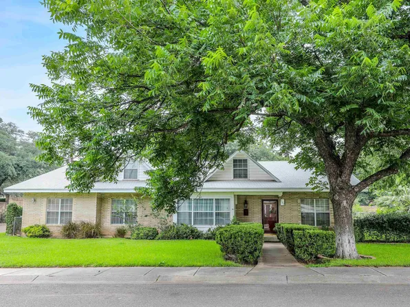 1102 Rosario St, Laredo, TX 78040