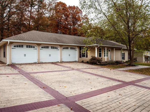 918 Freeman Ave, Bridgeport, AL 35740