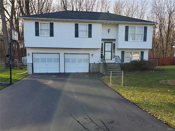 2nd image of 111 Smokey Hollow Rd