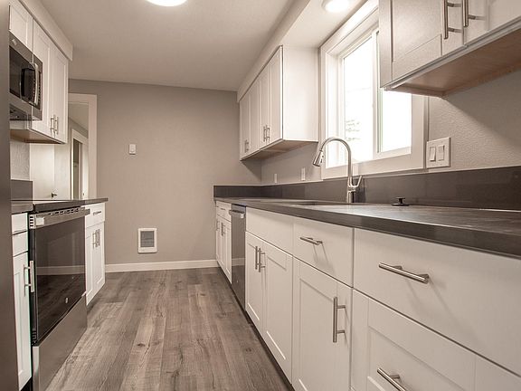 4th image of 3505 M St #A