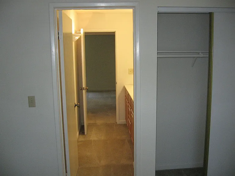 2950 Portage Bay — Photo 157