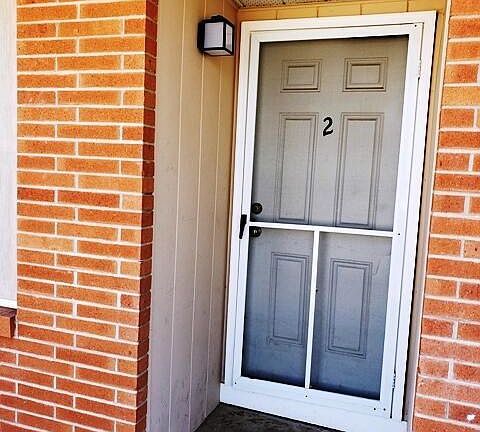2nd image of 2820 Bluewater Dr #2