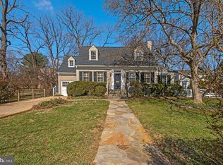 10506 Cedar Ave, Fairfax, VA 22030