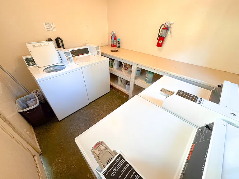 1539 Encinal Ave #12 — Photo 12