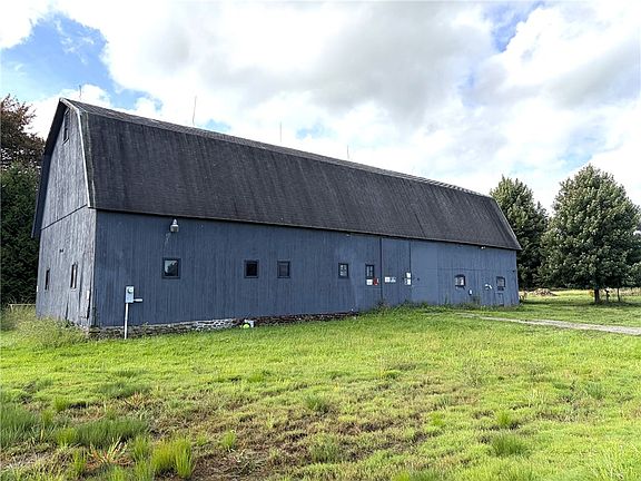 2nd image of 2860 Beebe Rd #35