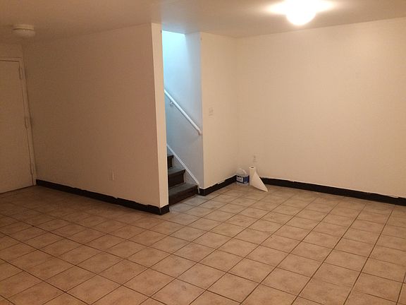 4th image of 114 Leonard St #Gr