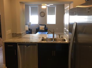 300 E Monroe St #20C, Springfield, IL 62701