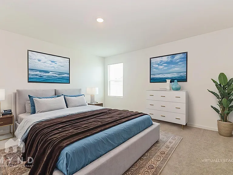 1238 Basswood Dr — Photo 3