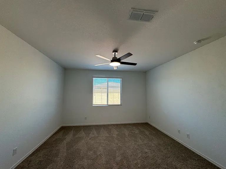 7606 W Smoketree Dr — Photo 29