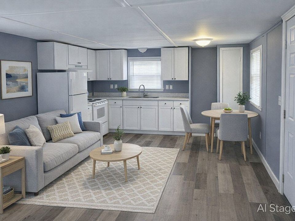 2nd image of 868 E Commerce St #64