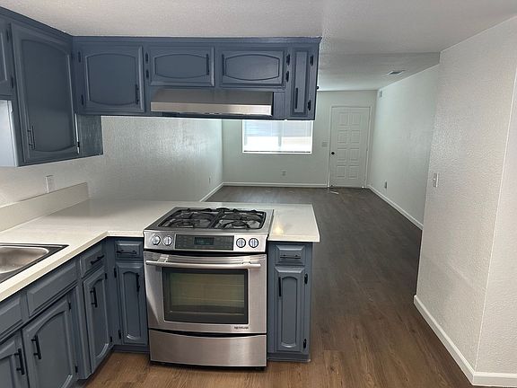 4th image of 1534 S Linwood St #1530
