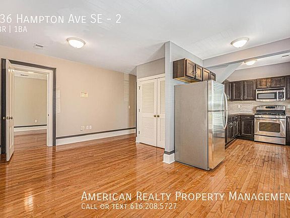 5th image of 236 Hampton Ave SE #2