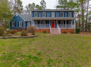 5605 N Chase Ct, Midlothian, VA 23112