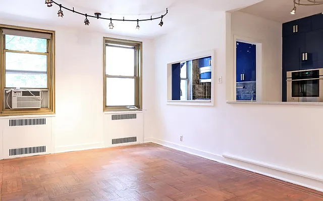 Sold by Daniel Baum & Co | media 17