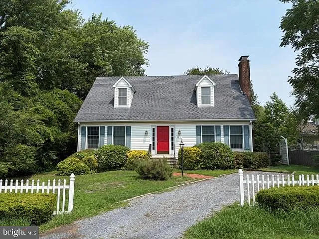 103 Douglas Ln — Photo 1