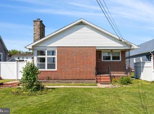 8211 Beach Dr, Baltimore, MD 21222