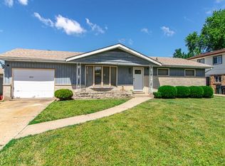 2412 N Butrick St, Waukegan, IL
