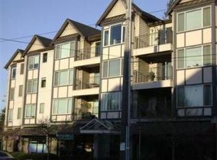 3121 W Government Way APT 402, Seattle, WA 98199